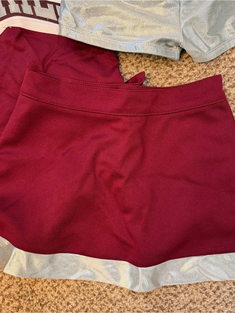 Huskies Maroon & Silver Cheerleading Set
